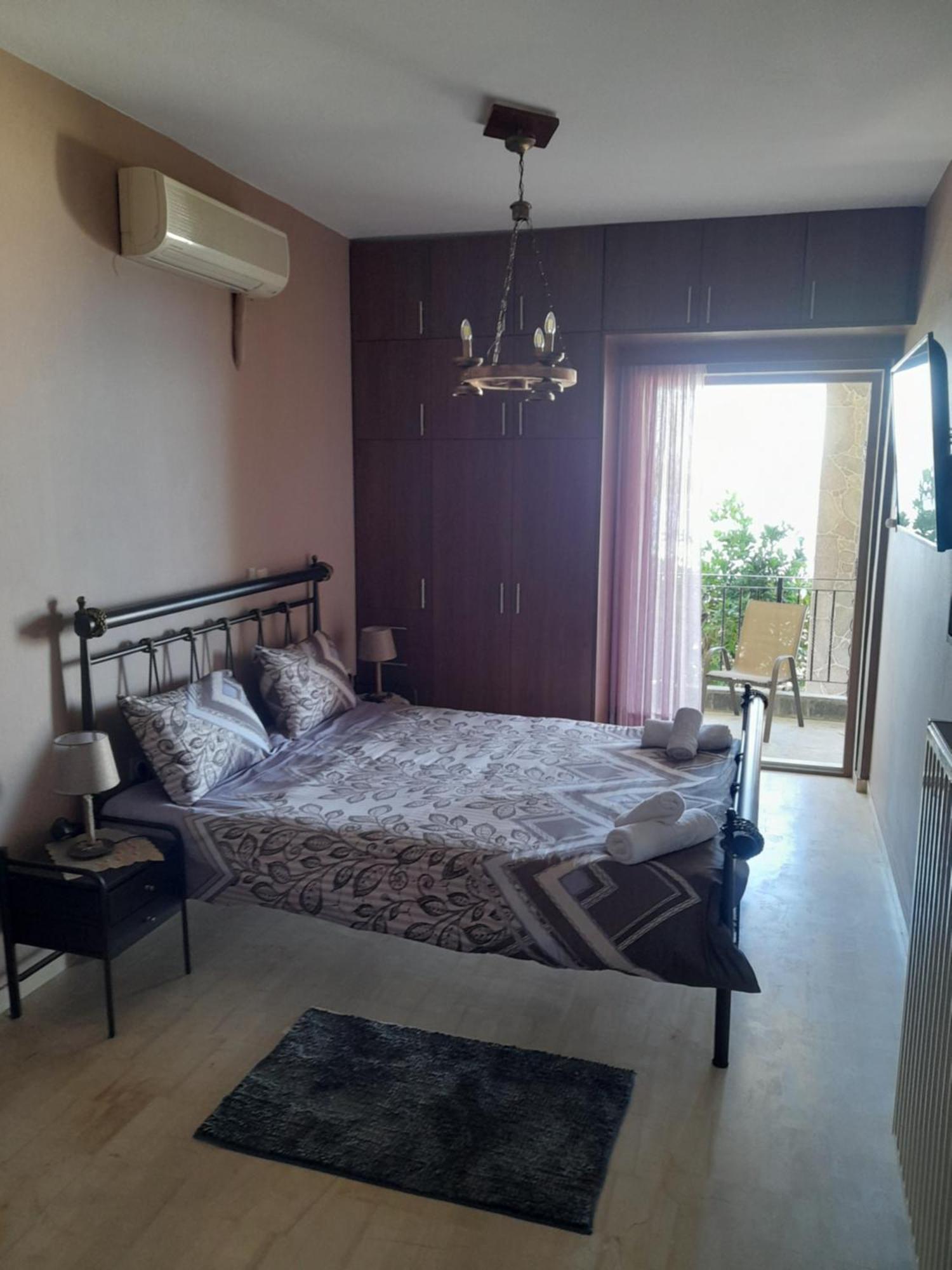 Αίγινα Εξοχική Κατοικία Eginitissa Exterior photo
